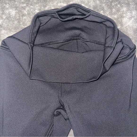 Lululemon wunder under black mesh 28” leggings size 6 - Picture 4 of 6